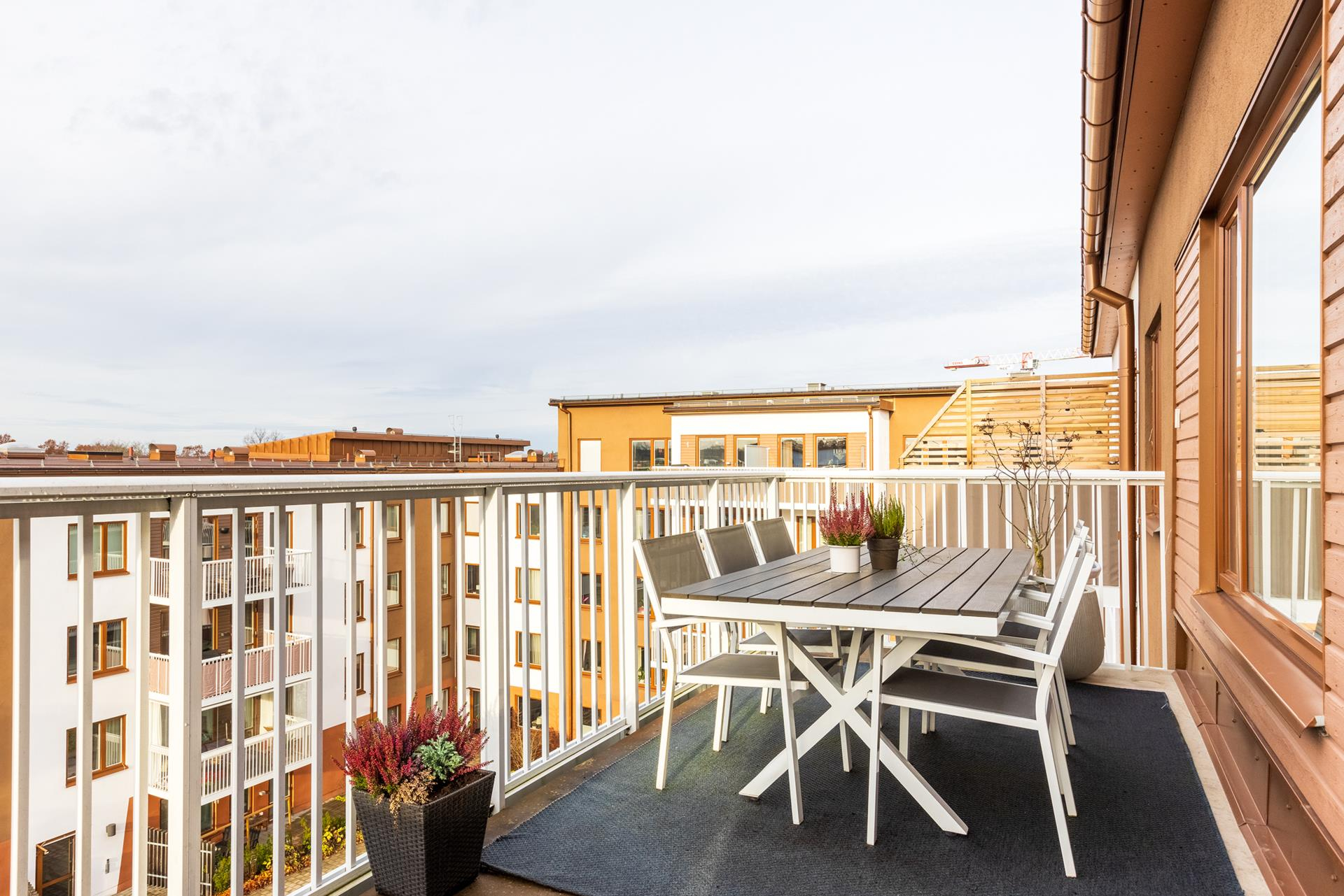 CBILD5MQQIIAVNC0GKH87