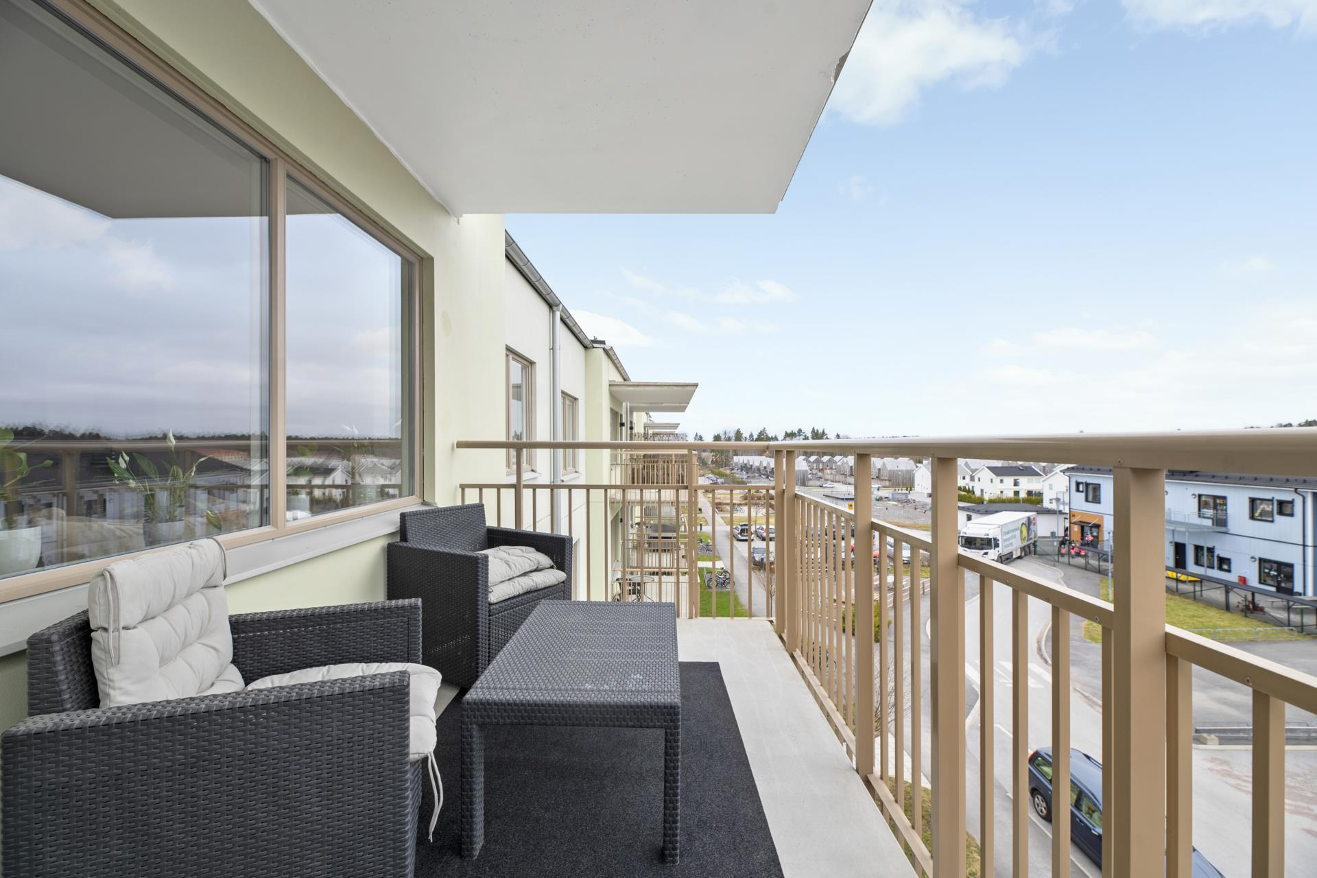 CBILD5N5JBMONEJ7SM2E9