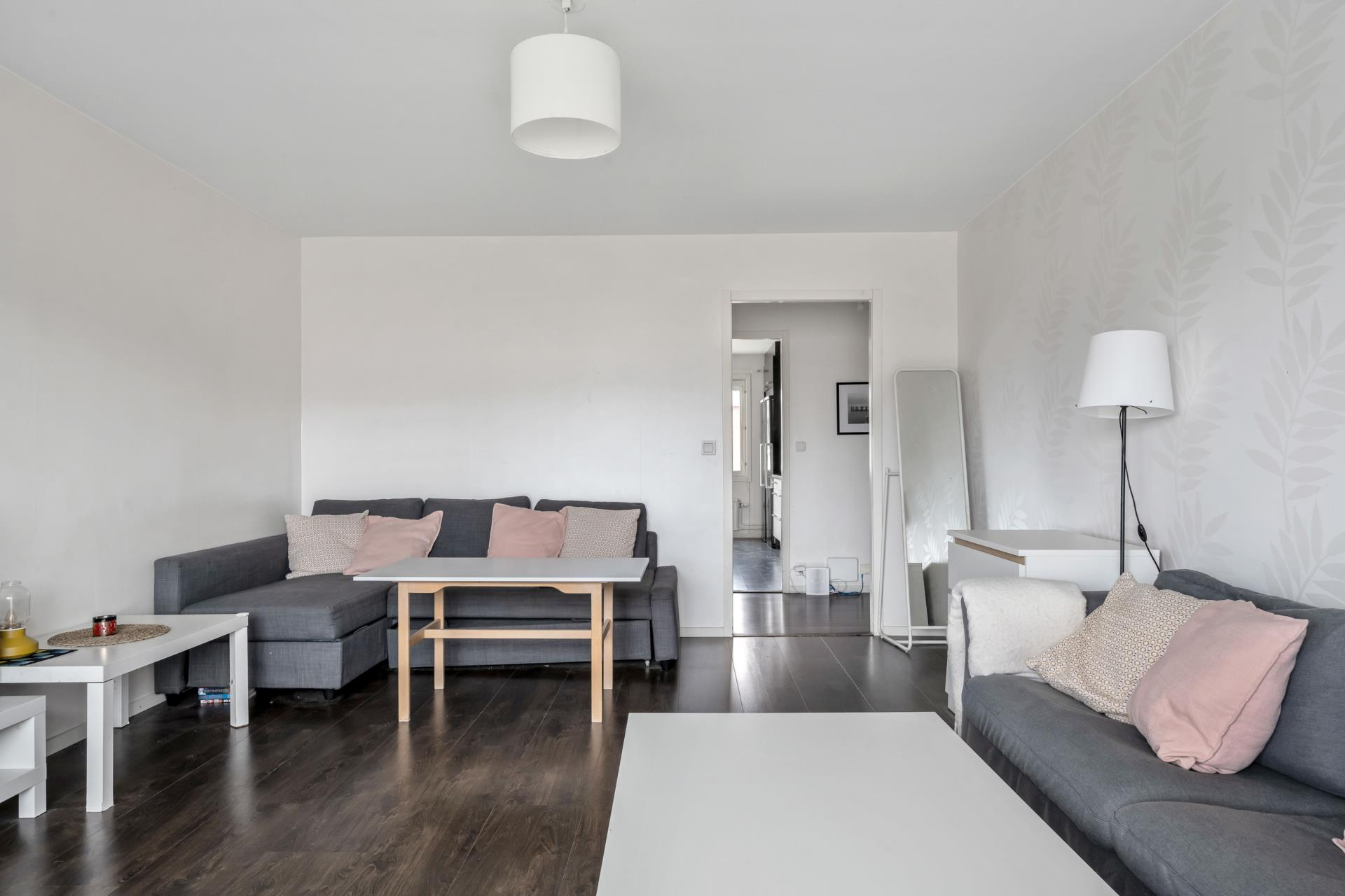 CBILD5MI2EMV0F2T0OI49