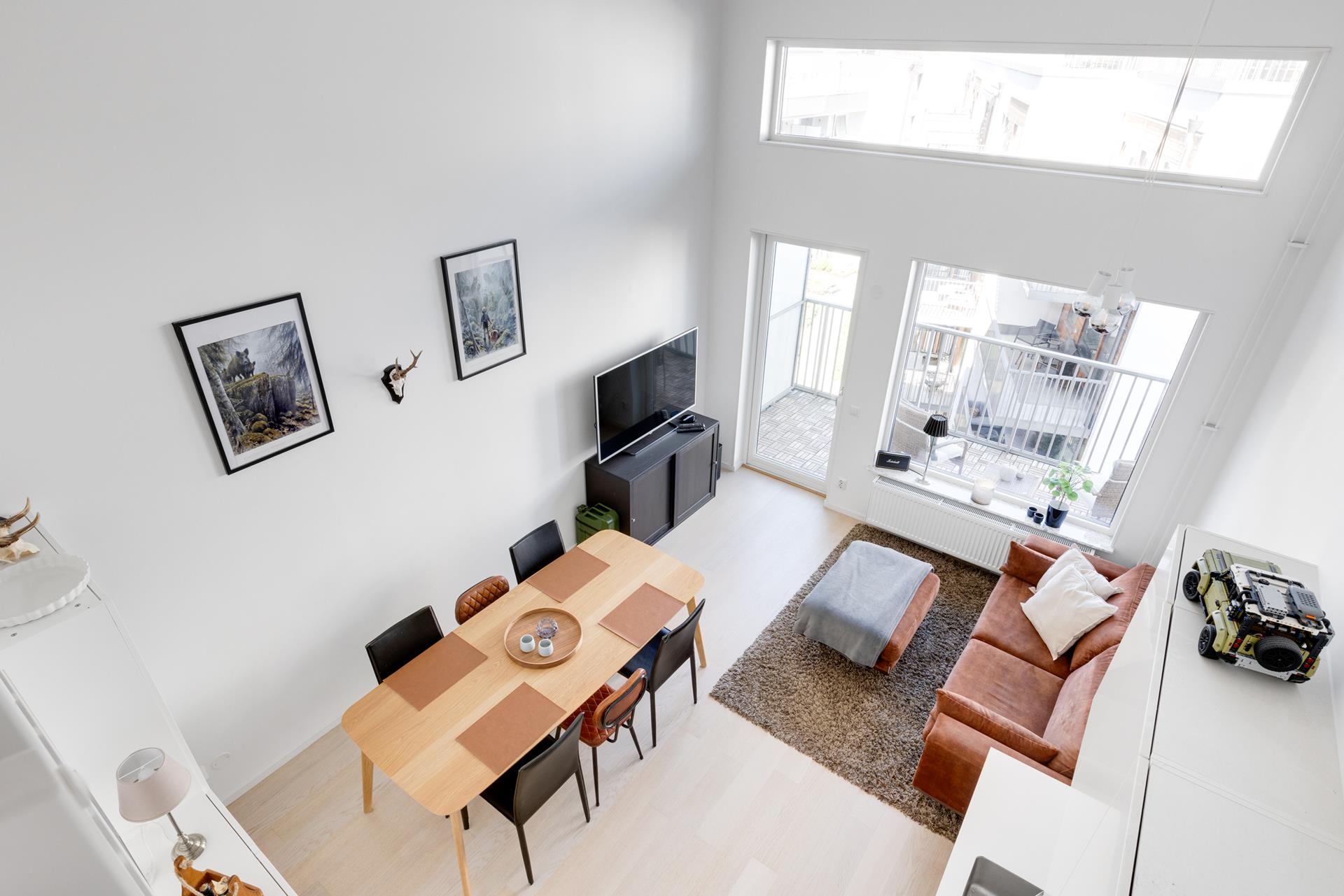 CBILD5LGQS25HR8T1O24V