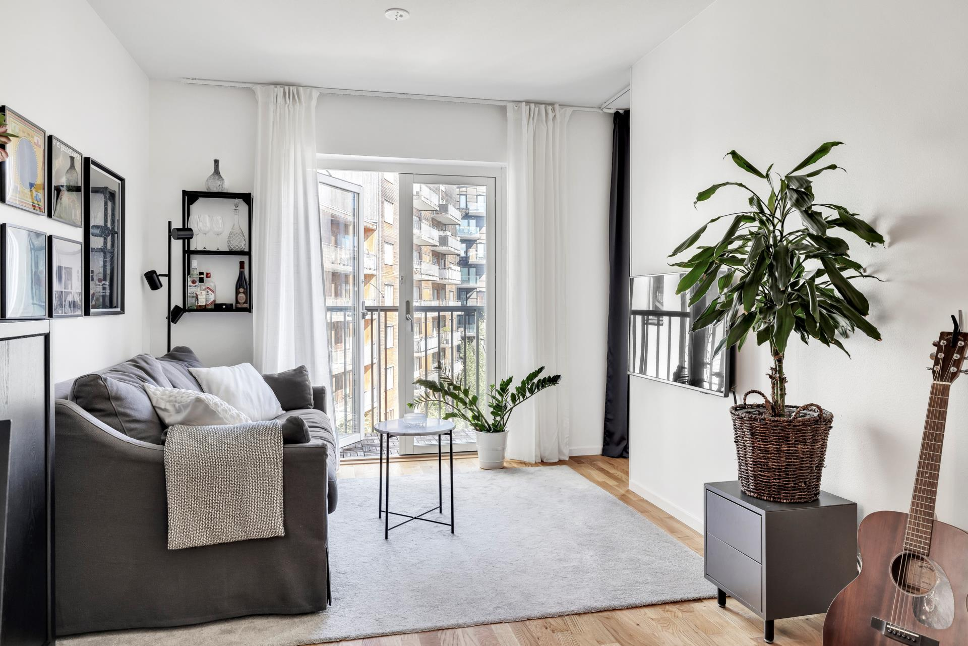 CBILD5HQI1R1R196LA88E