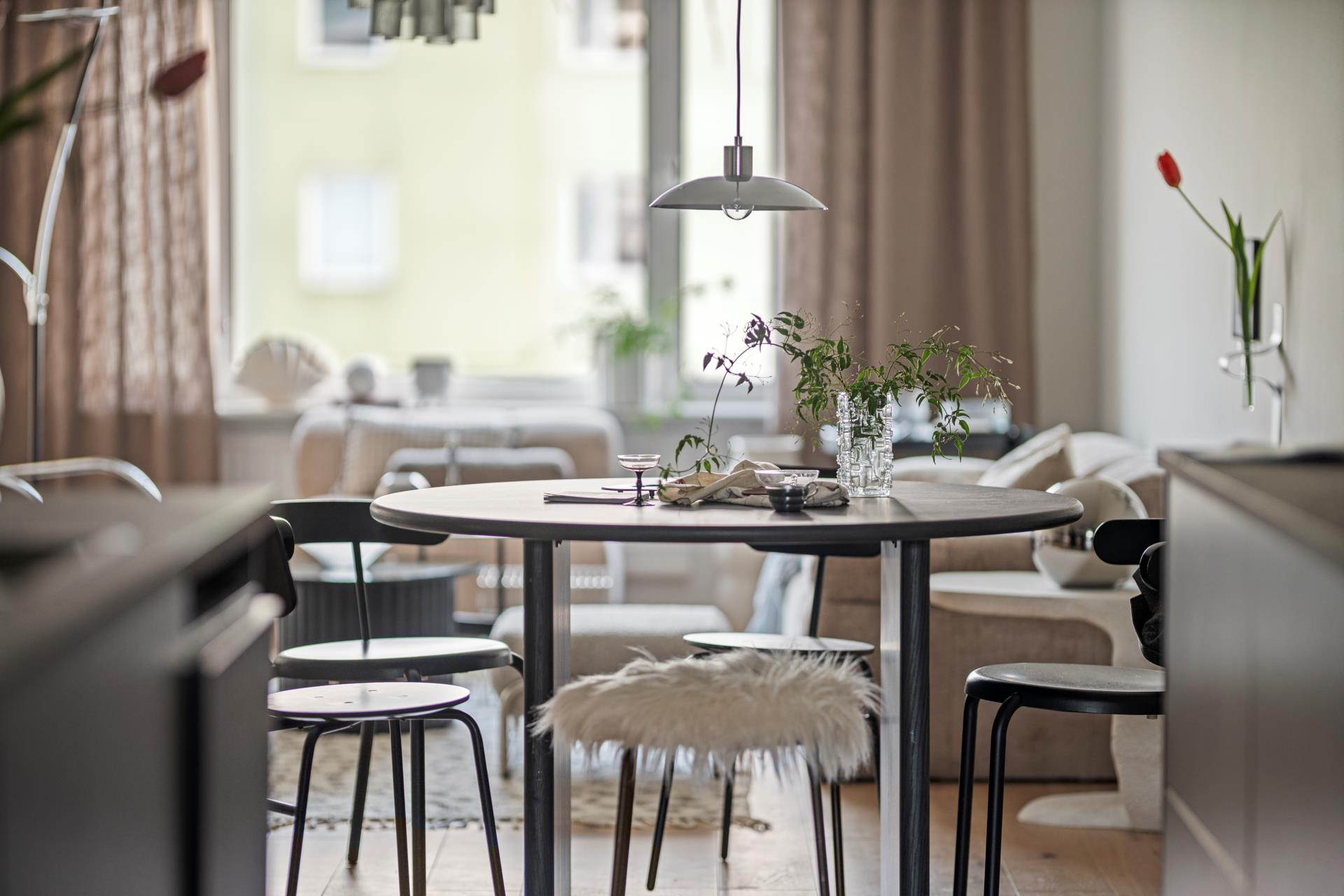 MED5NW9T5G2M6TVQRSZ14