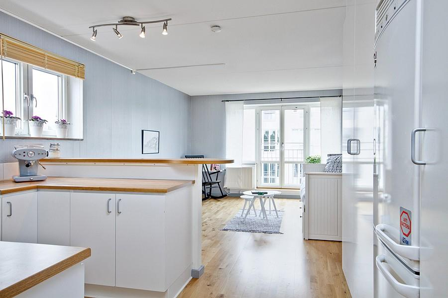 CBILD492C4UVEB0MC0MEQ