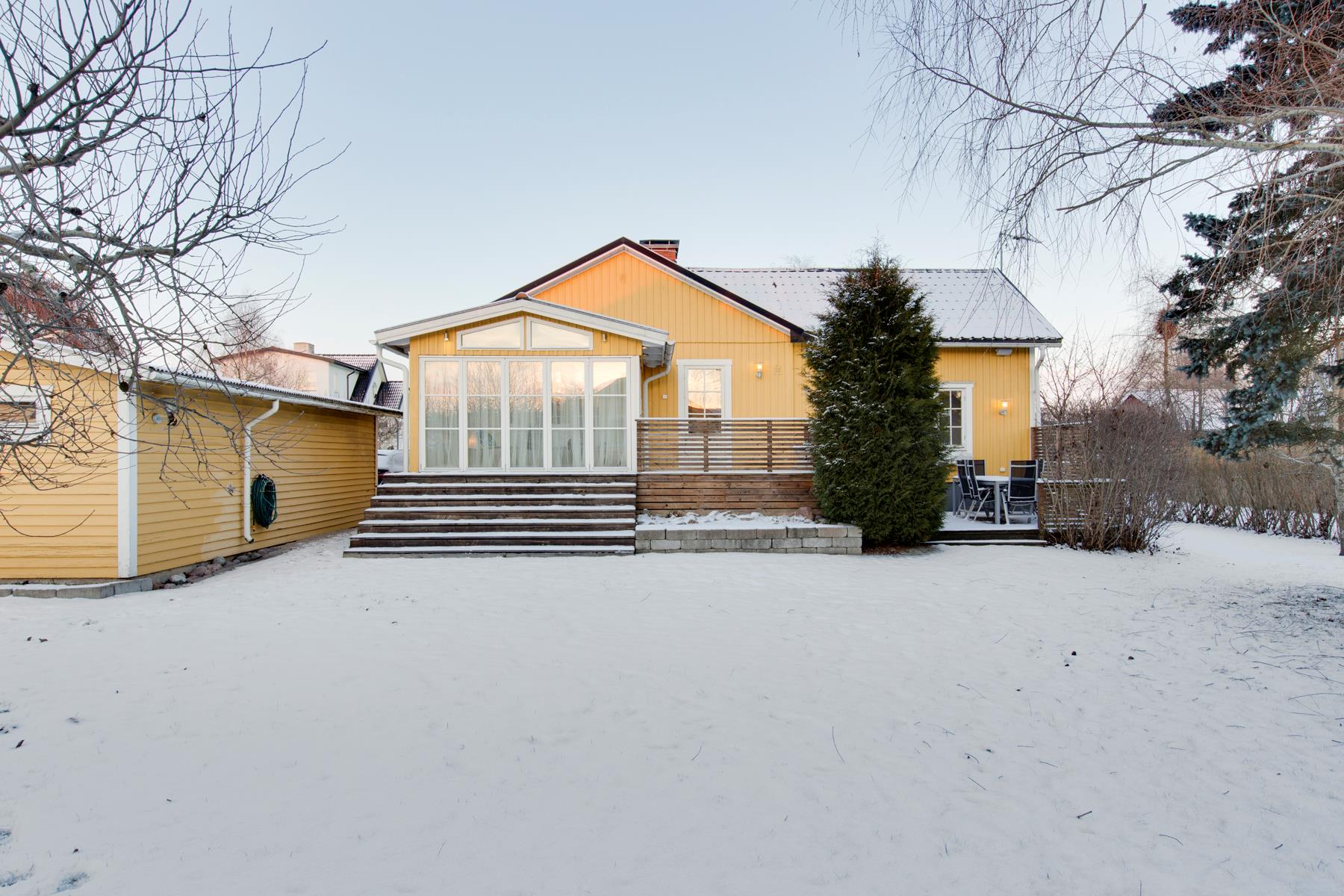 CBILD4G9R022NJDGFNLJN