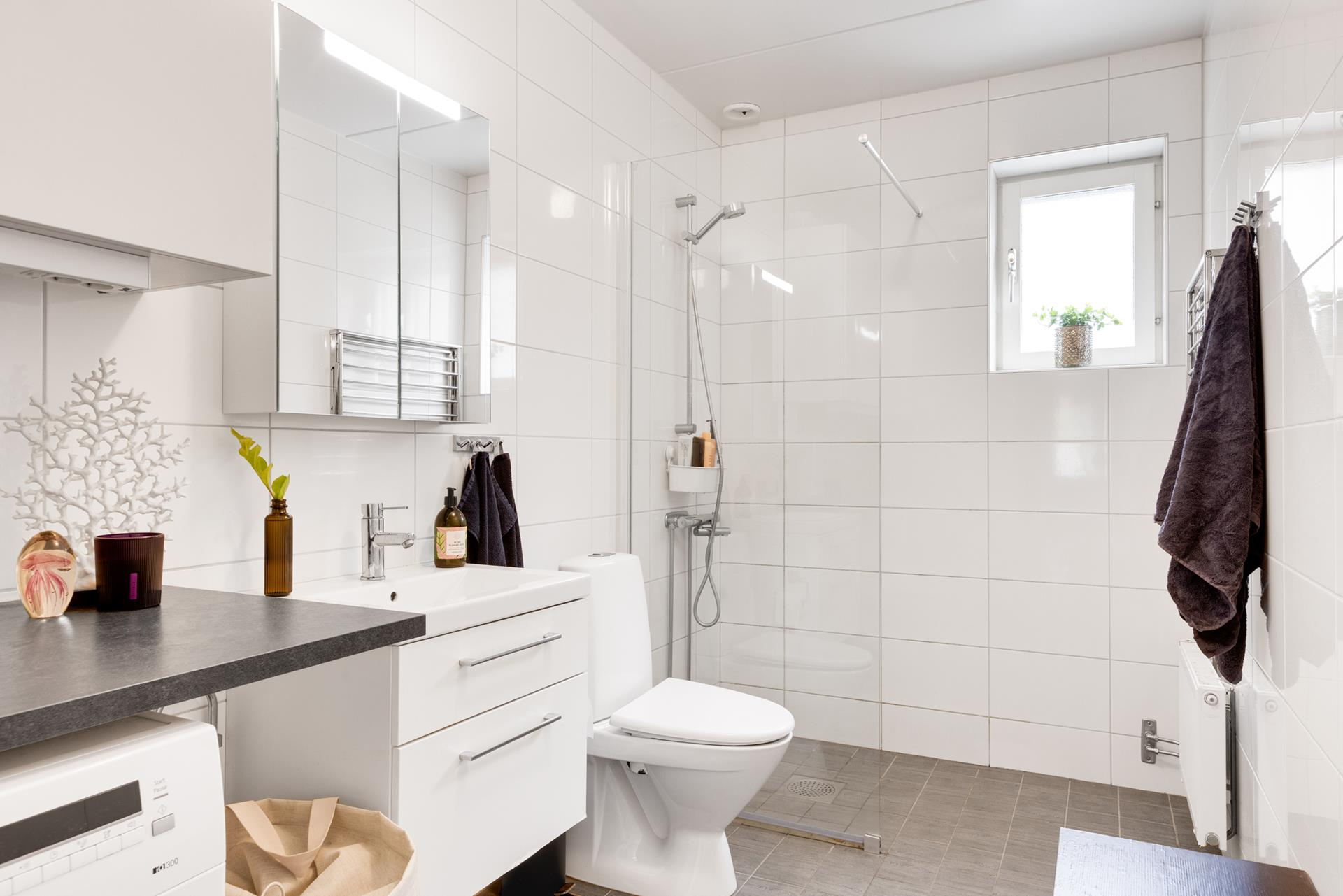 CBILD5MJJRDELC8F33H8T