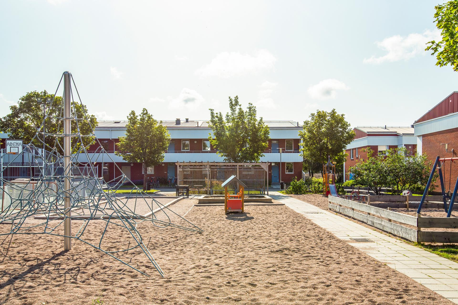 CBILD5M3ADJ0UDTFF1I98