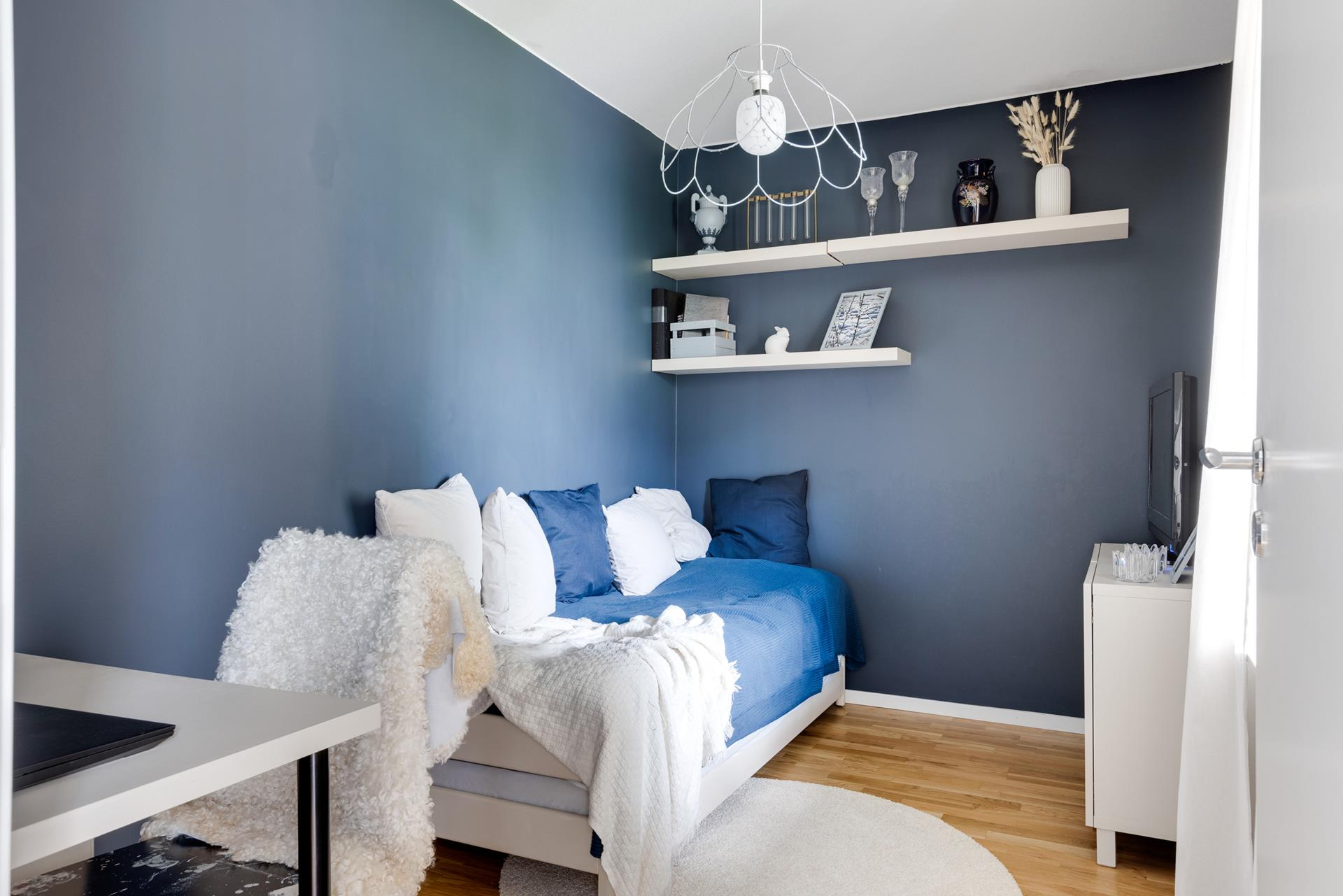 CBILD5LN2333FH94FGQU6