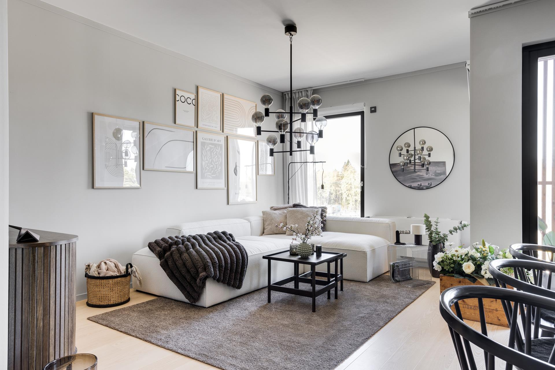 MED5P9KV7N2M6TSLHPF56